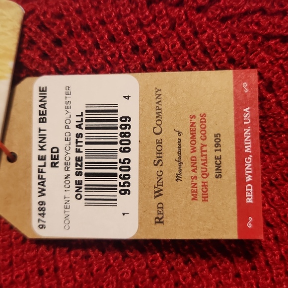 NWT - Red Wing Shoe Co- Kids Red Knit Beanie 100% Recycled Polyester Materials - Picture 3 of 4